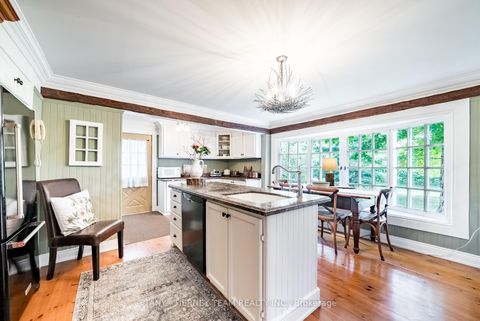 Photo 7 at 130 Myrtle Road E, Brooklin, Whitby