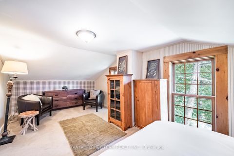 Photo 23 at 130 Myrtle Road E, Brooklin, Whitby