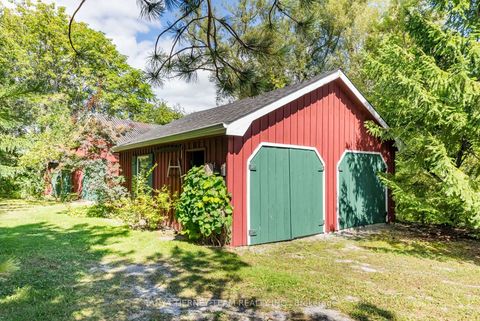 Photo 32 at 130 Myrtle Road E, Brooklin, Whitby