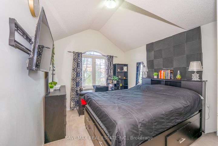 Photo 19 at 23 Edenvalley Road, Fletcher's Meadow, Brampton