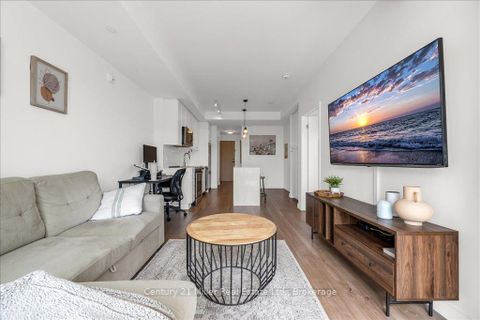 Photo 17 at 301 - 150 Sabina Drive, GO Glenorchy, Oakville