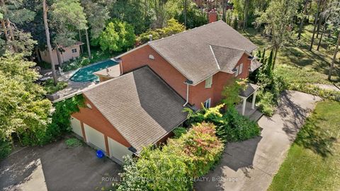 Photo 2 at 52 Beaufort Hills Road, Oak Ridges, Richmond Hill