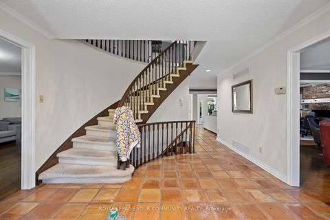 Photo 5 at 52 Beaufort Hills Road, Oak Ridges, Richmond Hill