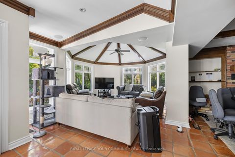 Photo 10 at 52 Beaufort Hills Road, Oak Ridges, Richmond Hill