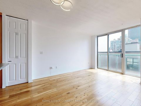 Photo 11 at 809 - 311 Richmond Street E, Moss Park, Toronto