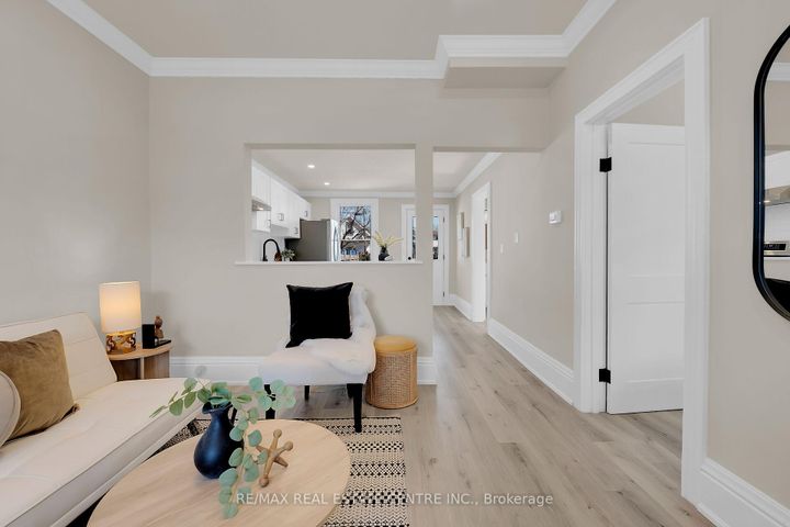Photo 9 at 70 Robins Avenue, Crown Point, Hamilton