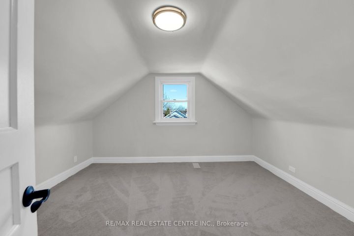 Photo 15 at 70 Robins Avenue, Crown Point, Hamilton
