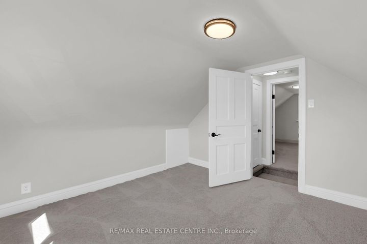 Photo 19 at 70 Robins Avenue, Crown Point, Hamilton