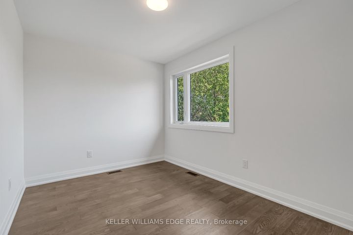 Photo 29 at 4 - 2154 Walkers Line, Headon, Burlington