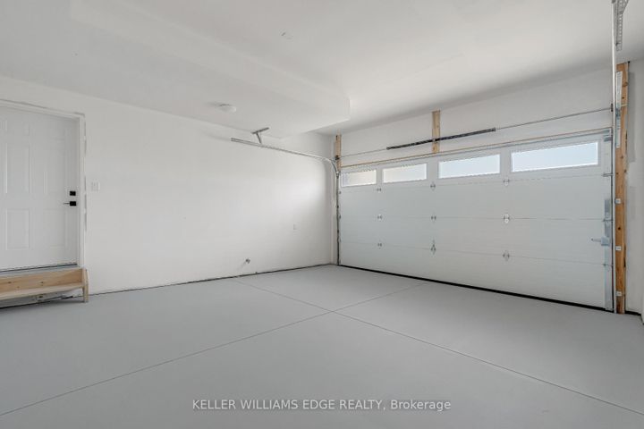 Photo 32 at 4 - 2154 Walkers Line, Headon, Burlington