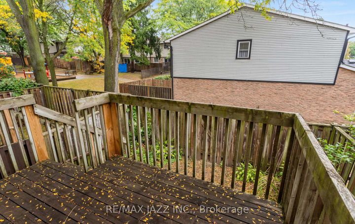 Photo 24 at 95 - 1330 Trowbridge Drive, Centennial, Oshawa