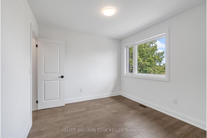 Photo 25 at 5 - 2154 Walkers Line, Headon, Burlington
