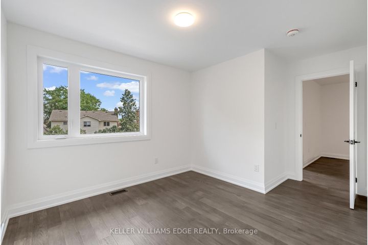 Photo 27 at 5 - 2154 Walkers Line, Headon, Burlington