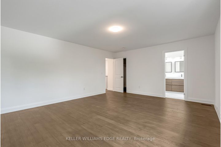 Photo 32 at 5 - 2154 Walkers Line, Headon, Burlington