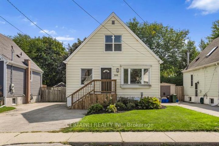 Photo 1 at 205 East 26th Street, Eastmount, Hamilton