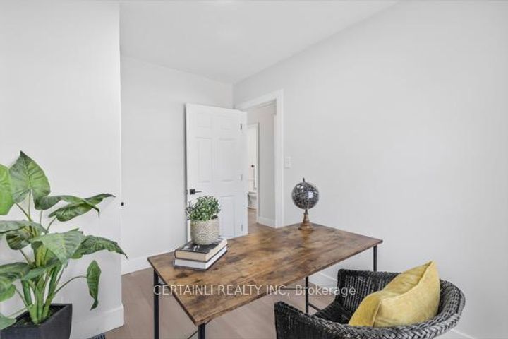 Photo 11 at 205 East 26th Street, Eastmount, Hamilton