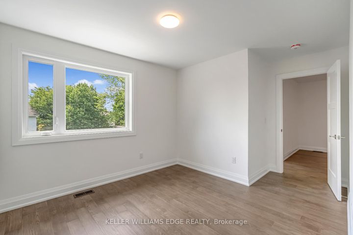 Photo 26 at 8 - 2154 Walkers Line, Headon, Burlington