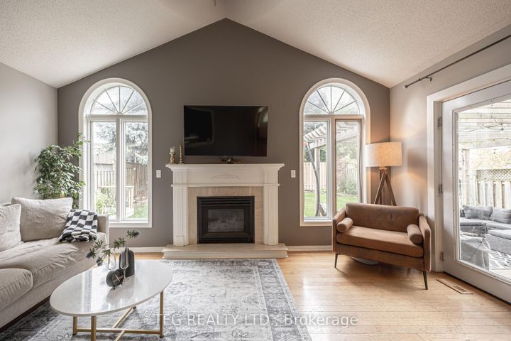 Photo 16 at 1213 Corsica Avenue, Eastdale, Oshawa