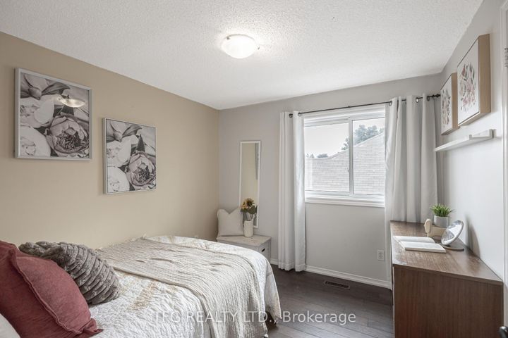Photo 33 at 1213 Corsica Avenue, Eastdale, Oshawa