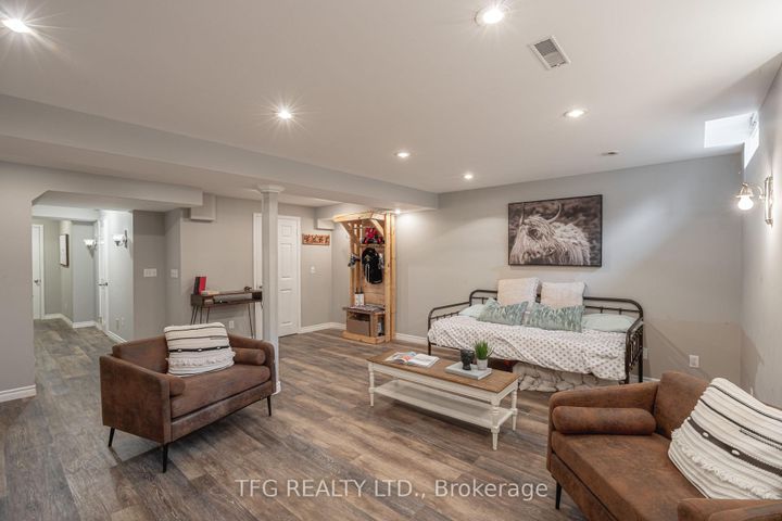 Photo 45 at 1213 Corsica Avenue, Eastdale, Oshawa
