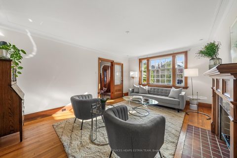 Photo 5 at 57 Fleming Crescent, Leaside, Toronto