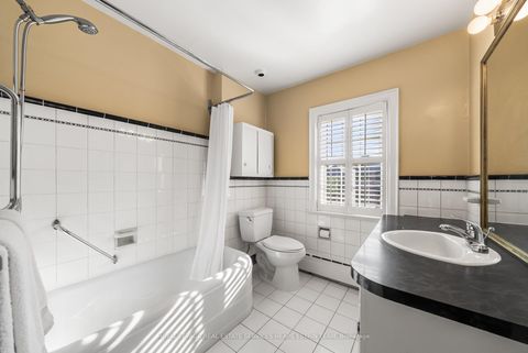 Photo 24 at 57 Fleming Crescent, Leaside, Toronto