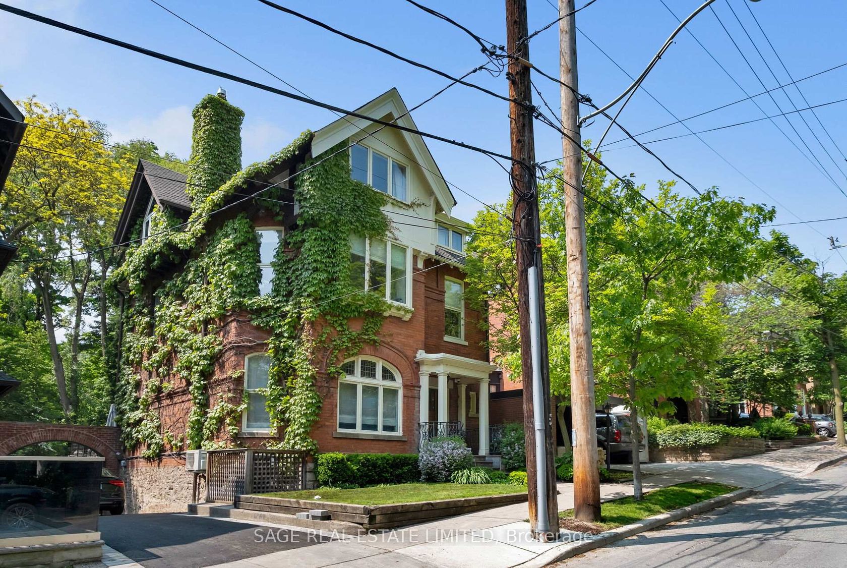 104 Park Road, Moore Park, Toronto 