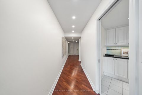 Photo 14 at 713 - 2727 Yonge Street, Lawrence Park South, Toronto