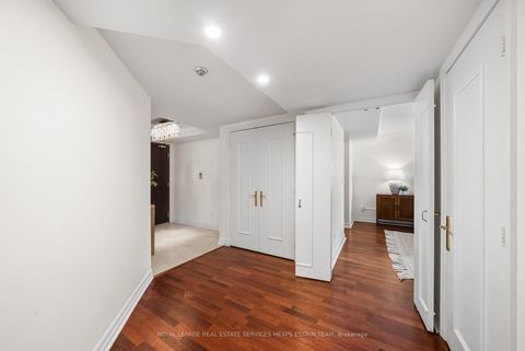 Photo 20 at 713 - 2727 Yonge Street, Lawrence Park South, Toronto