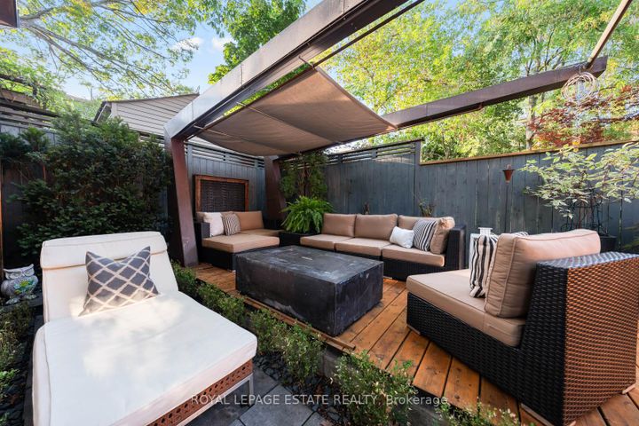 Photo 2 at 158 Warden Avenue, Cliffside, Toronto