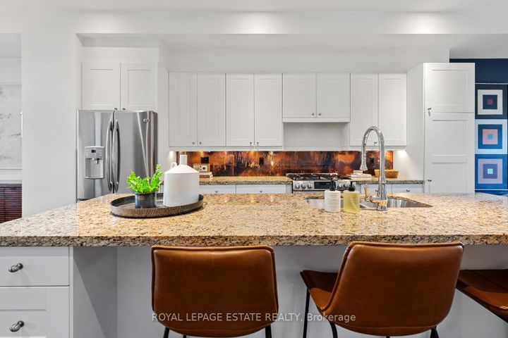 Photo 10 at 158 Warden Avenue, Cliffside, Toronto