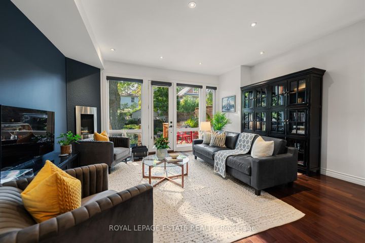 Photo 11 at 158 Warden Avenue, Cliffside, Toronto