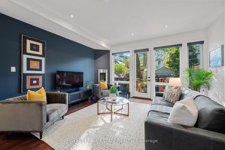 Photo 12 at 158 Warden Avenue, Cliffside, Toronto
