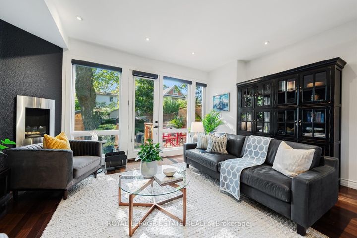 Photo 13 at 158 Warden Avenue, Cliffside, Toronto