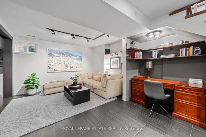 Photo 29 at 158 Warden Avenue, Cliffside, Toronto