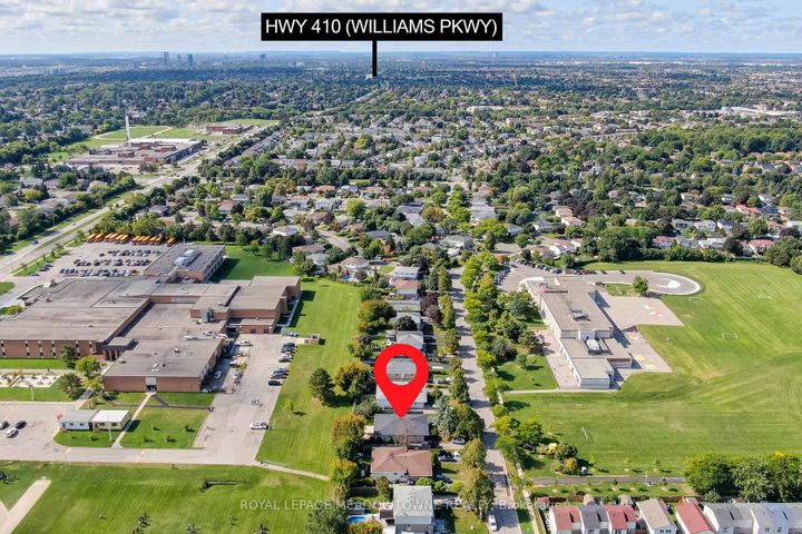 Photo 3 at 73 Jefferson Road, Northgate, Brampton
