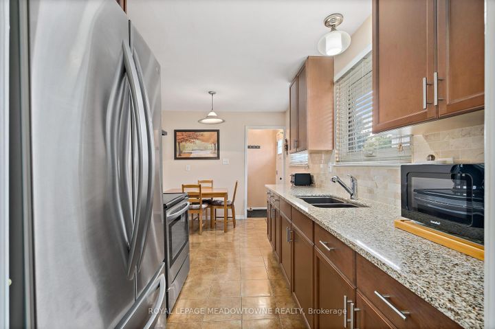 Photo 15 at 73 Jefferson Road, Northgate, Brampton