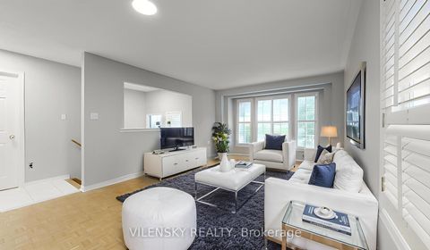 Photo 2 at 124 Foxfield Crescent, Patterson, Vaughan