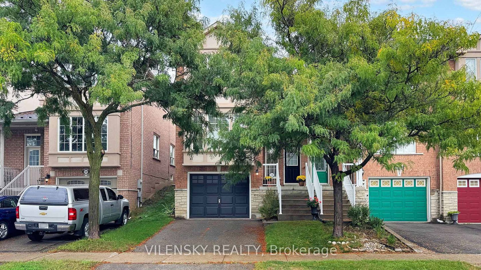 124 Foxfield Crescent, Patterson, Vaughan 