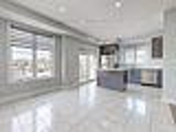 Photo 24 at 2 Summerbeam Way, Brampton West, Brampton