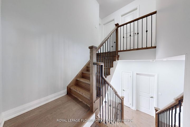 Photo 38 at 2 Summerbeam Way, Brampton West, Brampton