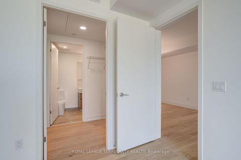 Photo 22 at 301 - 200 Keewatin Avenue, Mount Pleasant East, Toronto
