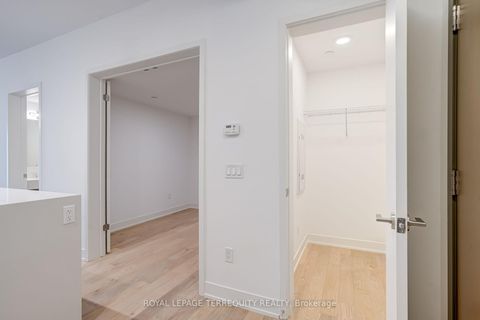 Photo 29 at 301 - 200 Keewatin Avenue, Mount Pleasant East, Toronto
