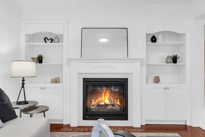 Photo 14 at 5513 Holbrook Road, Central Erin Mills, Mississauga