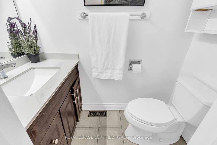 Photo 23 at 5513 Holbrook Road, Central Erin Mills, Mississauga