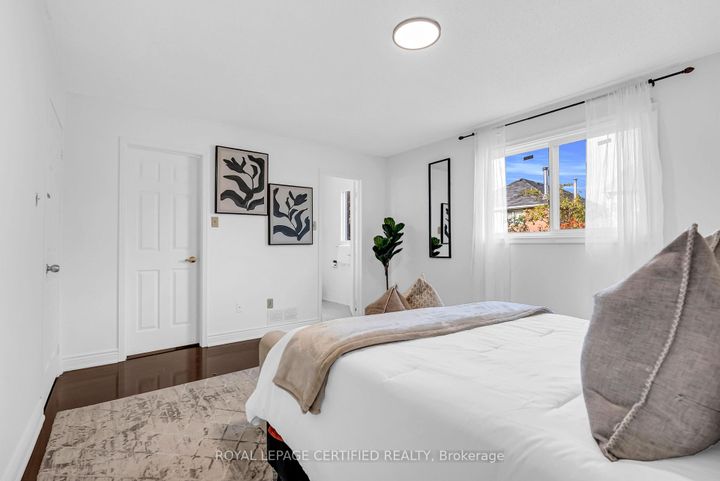 Photo 28 at 5513 Holbrook Road, Central Erin Mills, Mississauga
