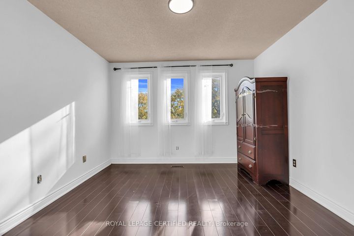 Photo 35 at 5513 Holbrook Road, Central Erin Mills, Mississauga