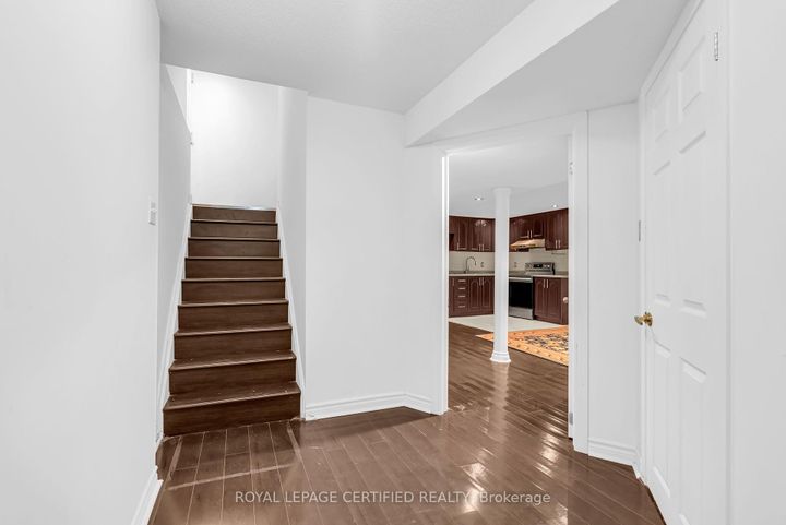 Photo 38 at 5513 Holbrook Road, Central Erin Mills, Mississauga