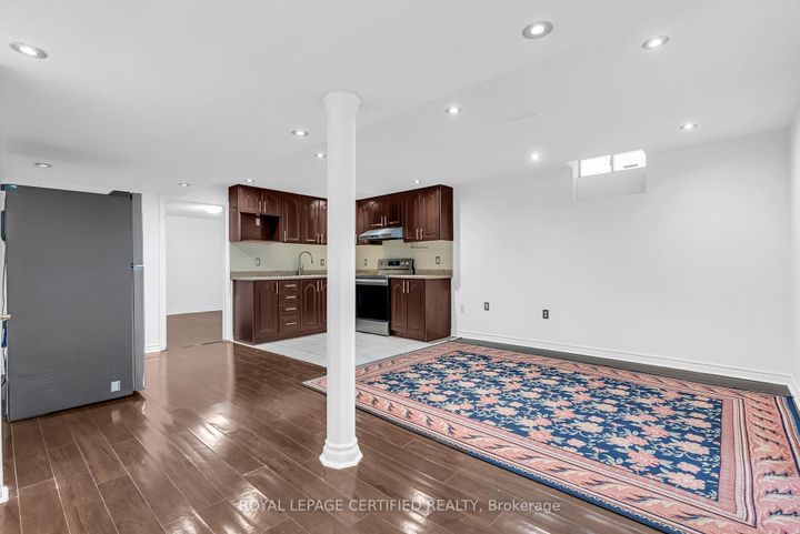Photo 39 at 5513 Holbrook Road, Central Erin Mills, Mississauga