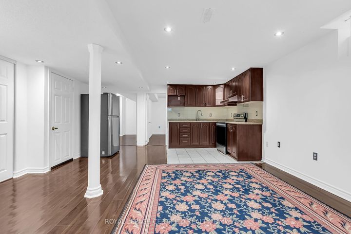 Photo 40 at 5513 Holbrook Road, Central Erin Mills, Mississauga